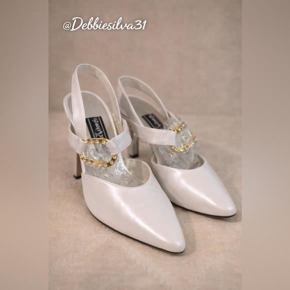 Brand new Stuart Weitzman high heel FIRM - Picture 5 of 5